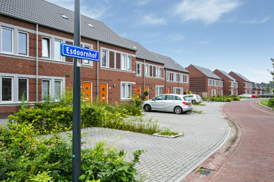 free-sector-houses for rent on Eengezinswoning Esdoornhof 22