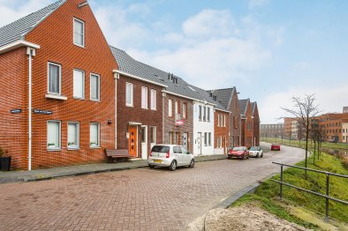 homes for rent on Eengezinswoning Baak van Petten 33