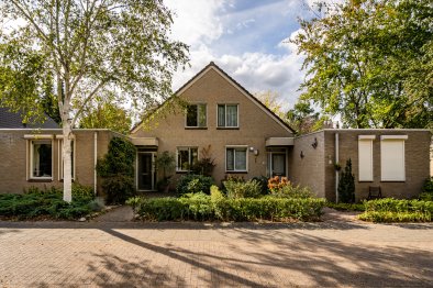 huurwoningen te huur op Eengezinswoning Bisschop Bekkerslaan 3