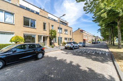 apartments for rent on Clazina Kouwenbergzoom 201
