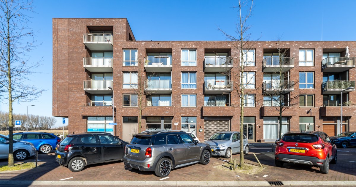 Van der Duijn van Maasdamweg 136, Rotterdam