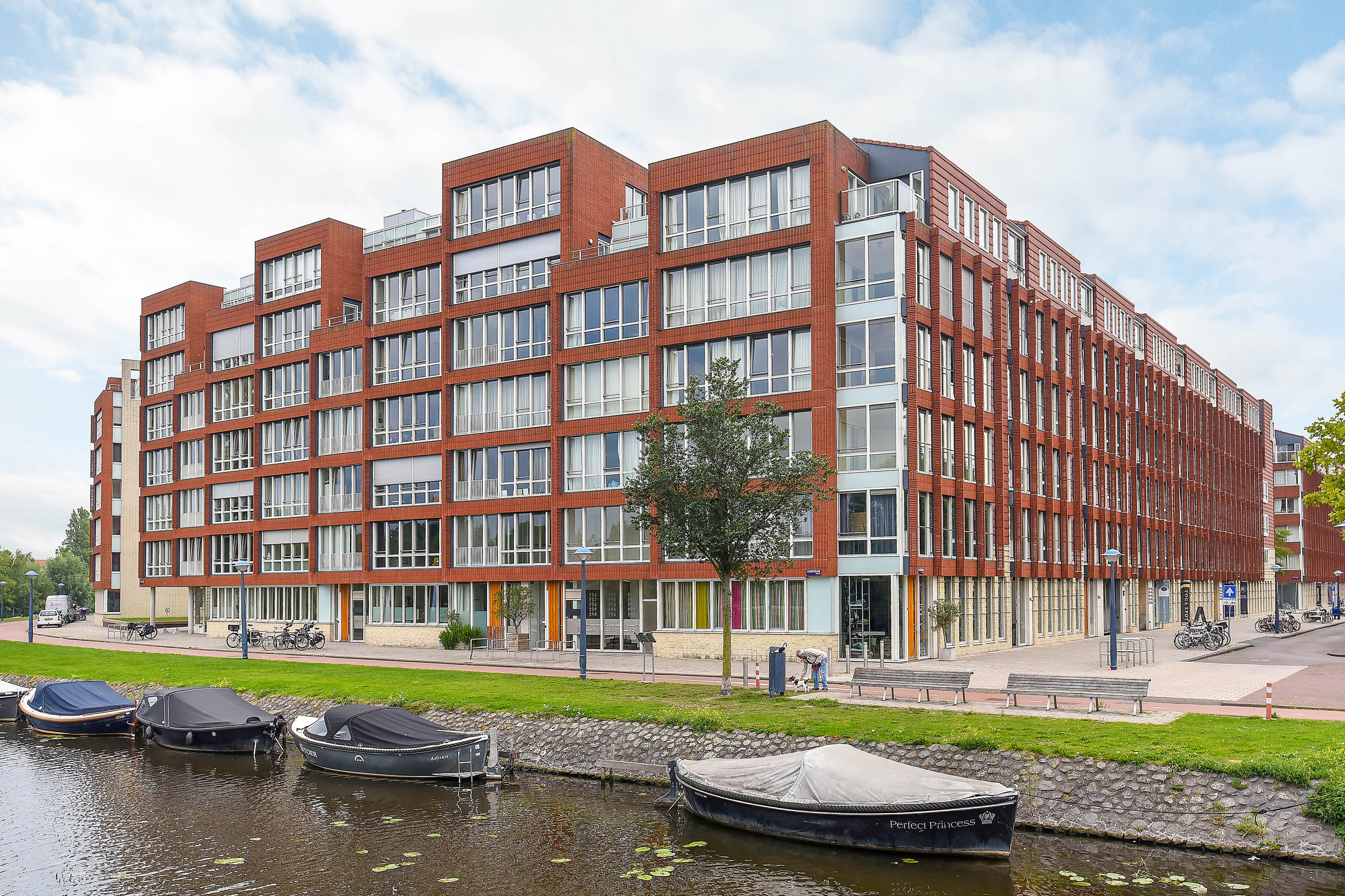 Mieszkanie — Amsterdam