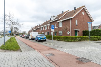 huurwoningen te huur op Sasstraat, Van der 30