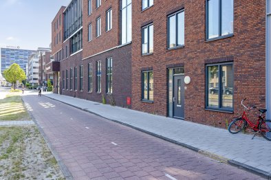 studios te huur op Appartement Schipholweg 138