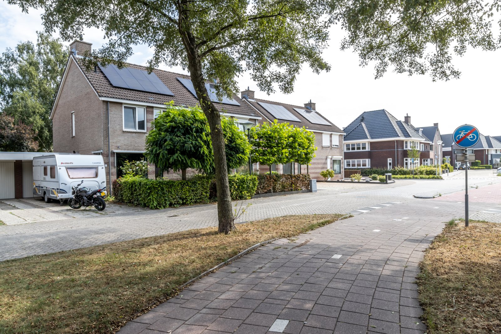 Foto 2 van 6, Lavendelheide 4, HELMOND