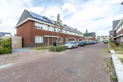 vrije-sector-woningen te huur op Eengezinswoning Rhedenstraat 12