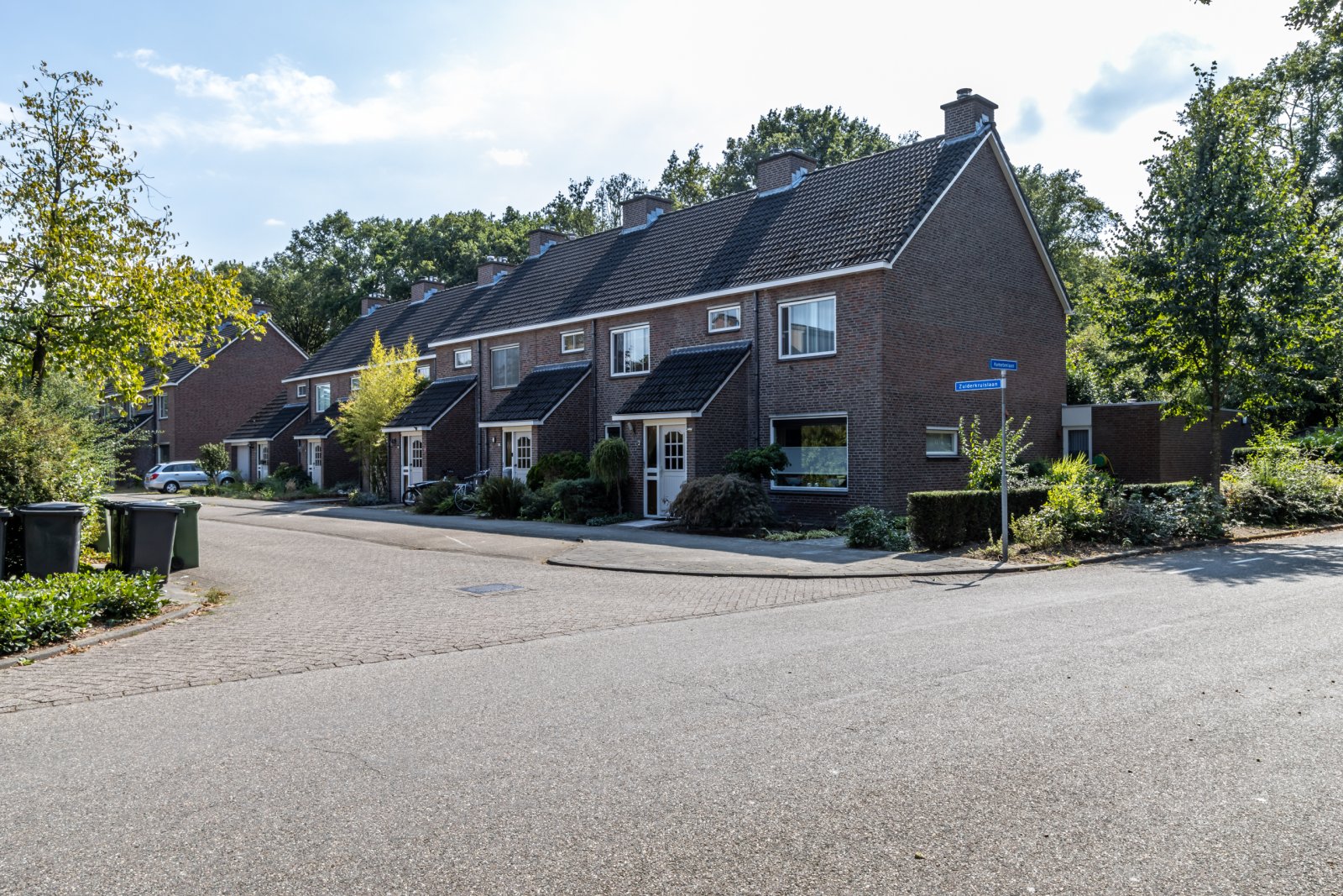 Foto 2 van 4, Zuiderkruislaan 18, SON EN BREUGEL