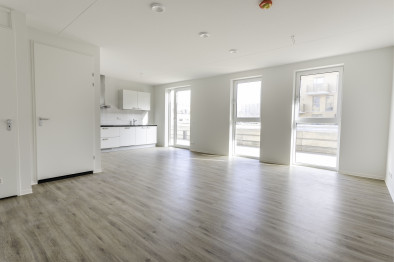 vrije-sector-woningen te huur op Appartement Pierre van Hauwelaan 548