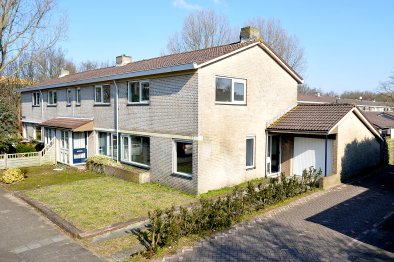 huurwoningen te huur op Eengezinswoning Bernard Zweersstraat 78