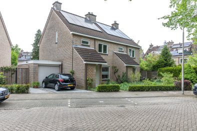 apartments for rent on Eengezinswoning Barnsteen 16
