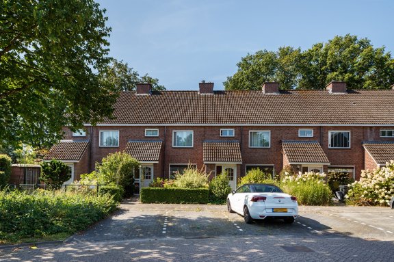 Eengezinswoning Poolsterlaan 12