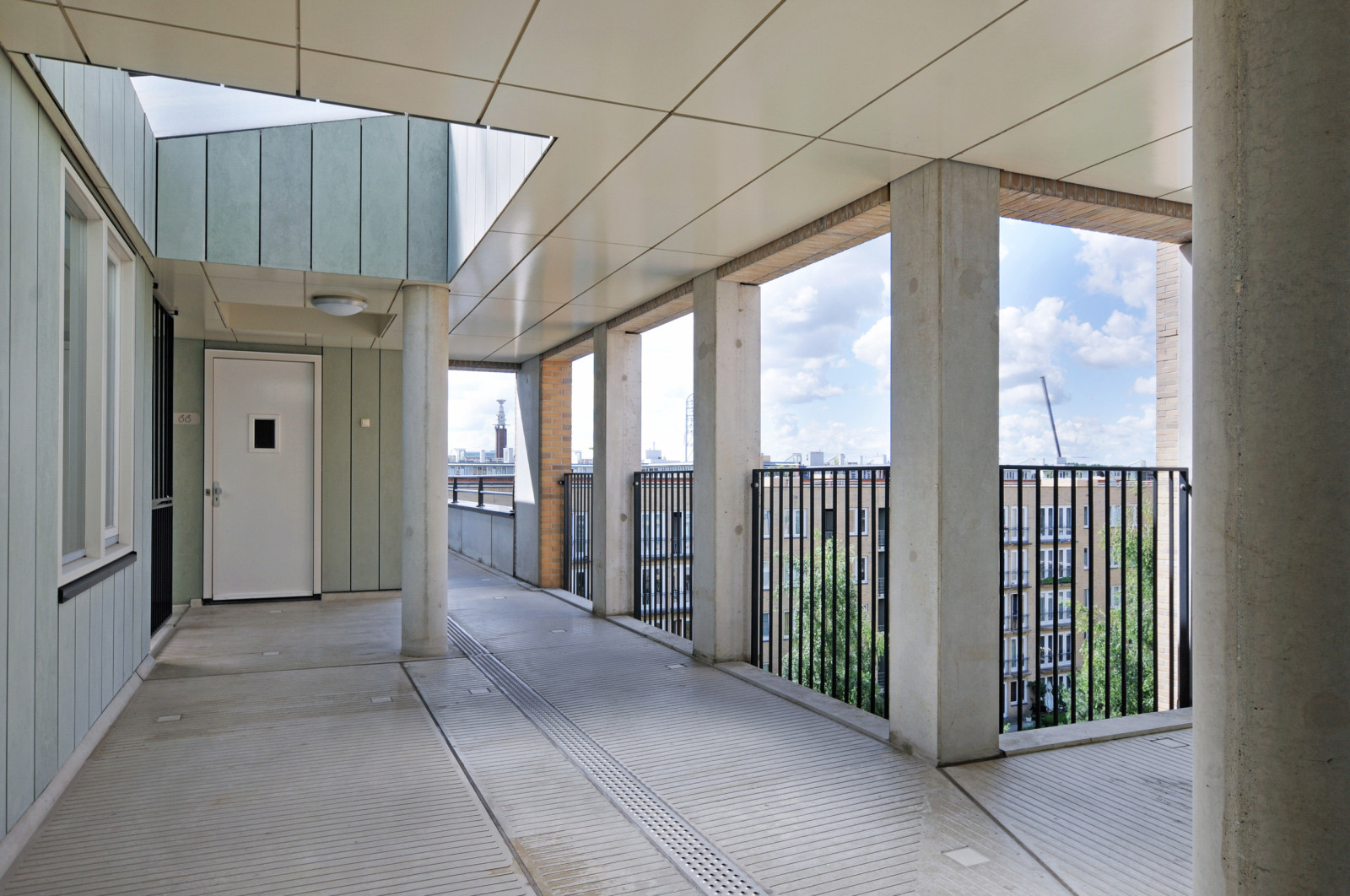 Appartement Afroditekade in Amsterdam