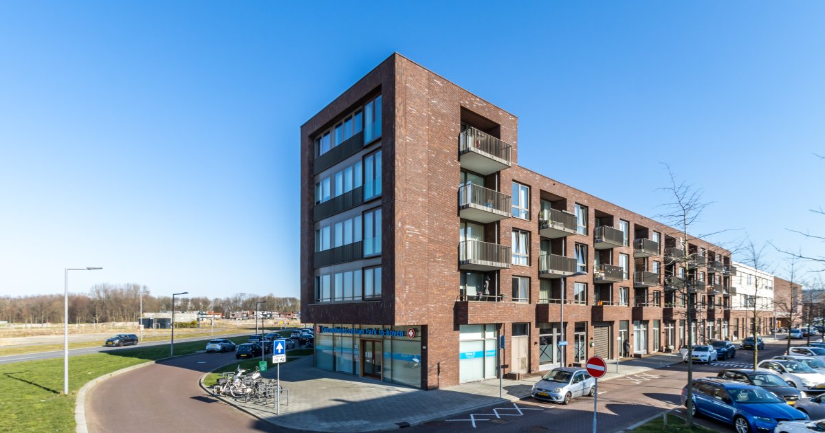 Van der Duijn van Maasdamweg 136, Rotterdam